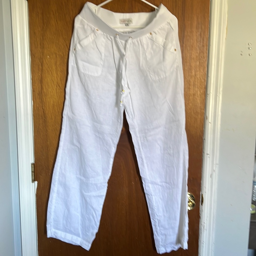 Guess size M white linen pants